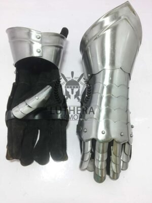 Gothic Gauntlets – 18 Gauge Steel - Image 3