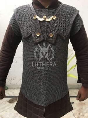 Chainmail lorica hamata - Round ring alt solid ring dome riveted