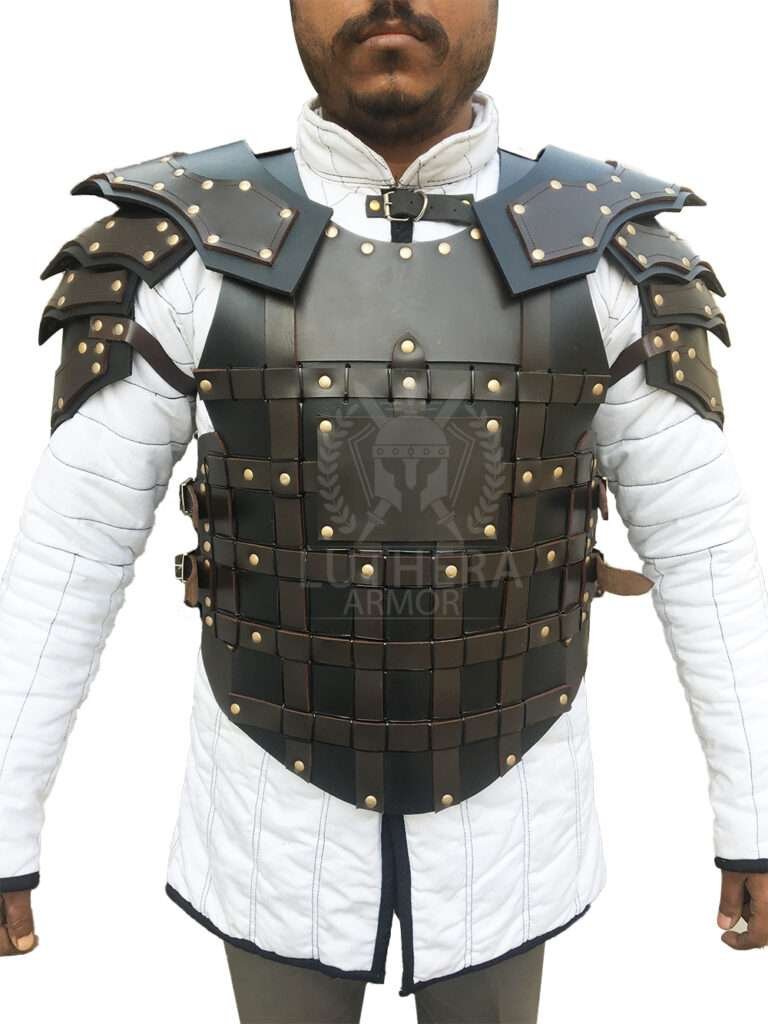 Knight Leather Armor with Shoulder
