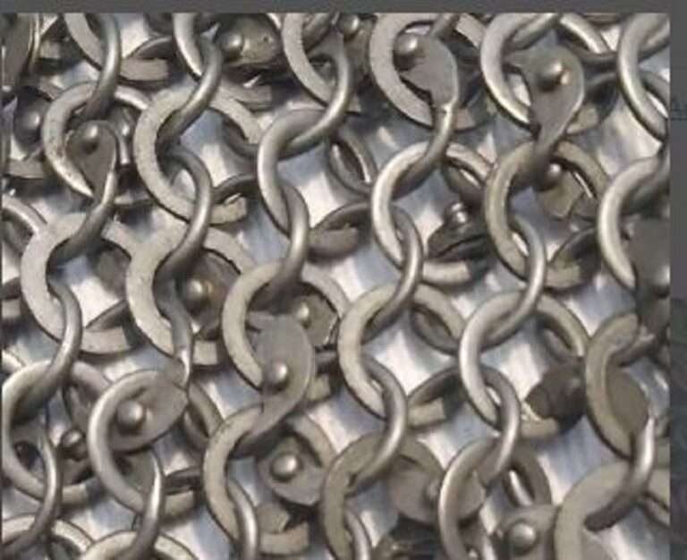 Chainmail Voider – Mild Steel Round Ring Alternating Solid Ring Dome Riveted