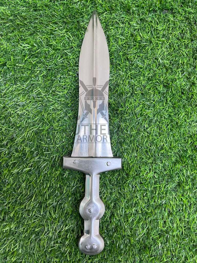 Embossed Roman Pugio