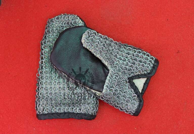 Chainmail Gloves - 9MM Flat Ring With Alternating Solid Ring Dome Riveted