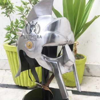 Gladiator helmet with spikes