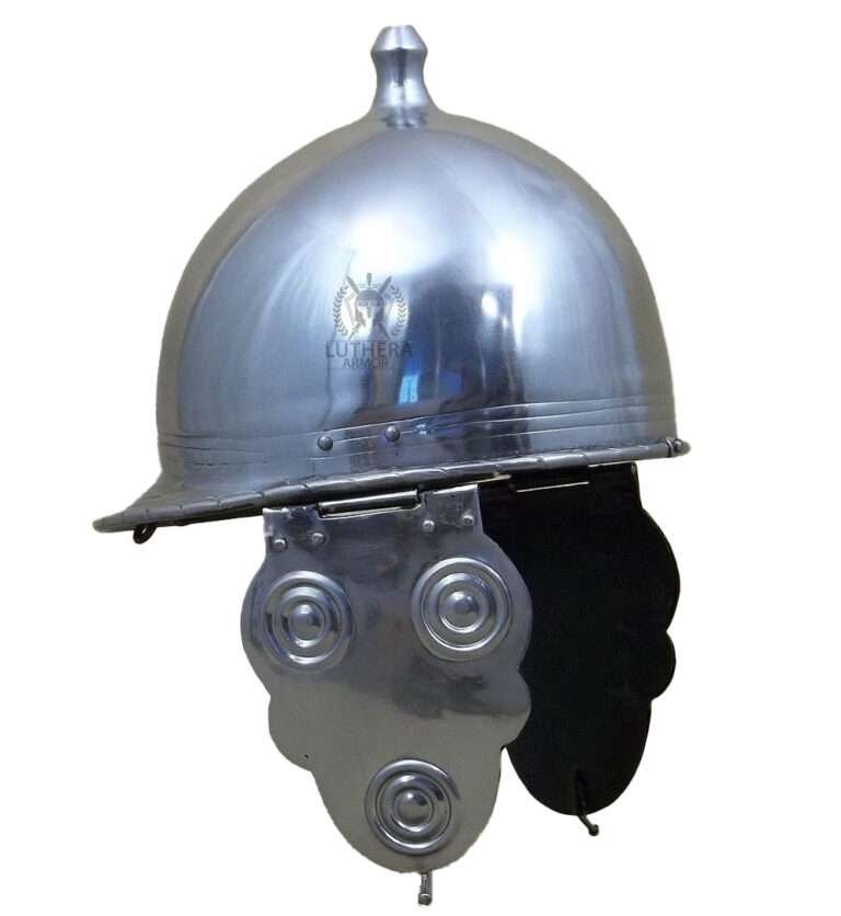 Montefortino helmet
