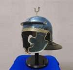 black roman helmet1