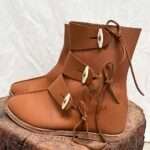 Viking Boots Three Toggle - Brown