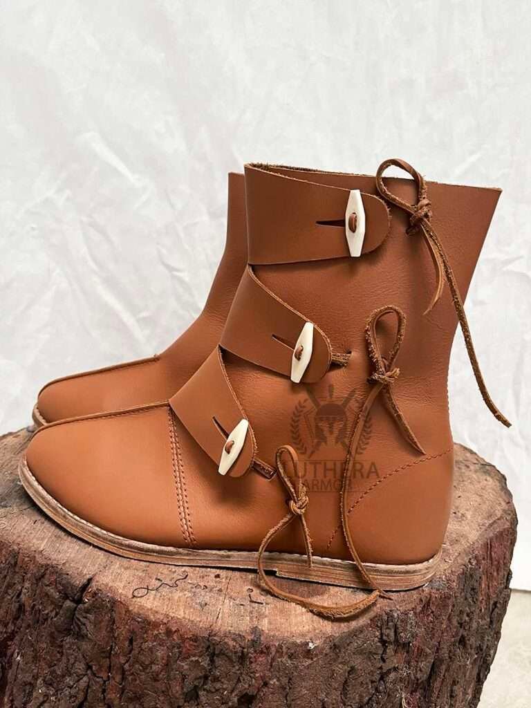Viking Boots Three Toggle - Brown