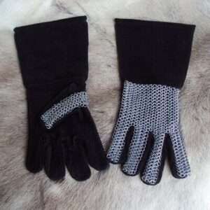 Leather Gloves With Chain Mail