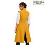 lady coat front La